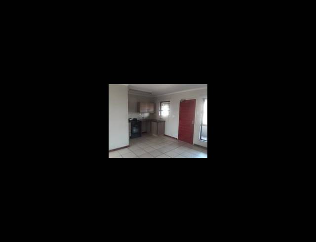 1 BEDROOM PROPERTY TO RENT IN RANDBURG CENTRAL